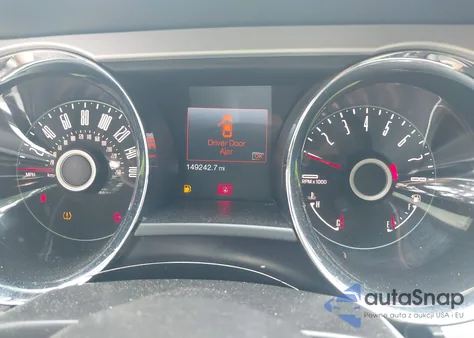 2014 Ford Mustang V6 Premium from USA, damaged, VIN 1ZVBP8EM3E5231996